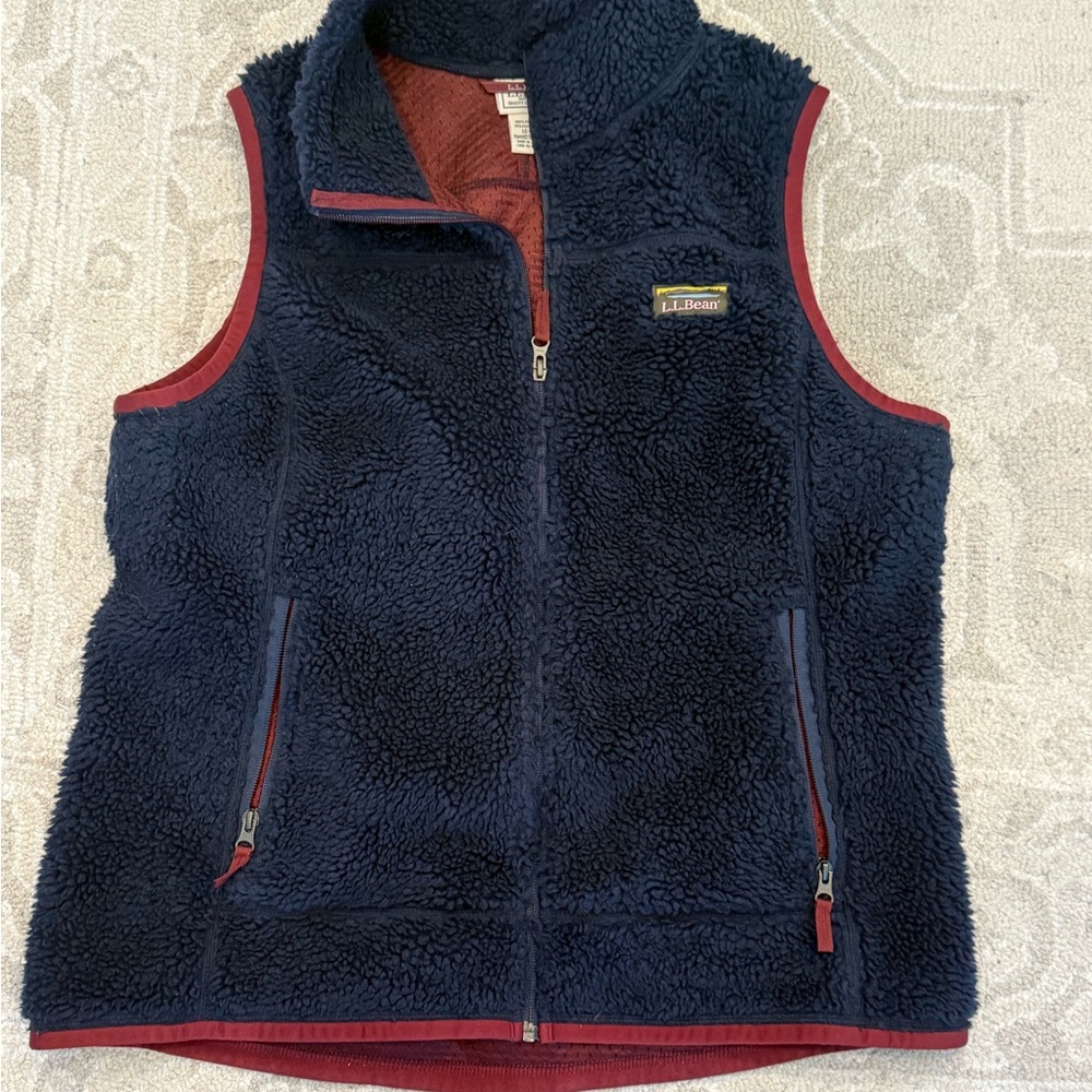 L.L.Bean Navy Sherpa Fleece Vest with Red Trim